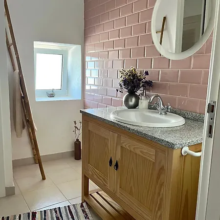 Casa Rustica Com Terraco E Jardim * Aguas (Castelo Branco)