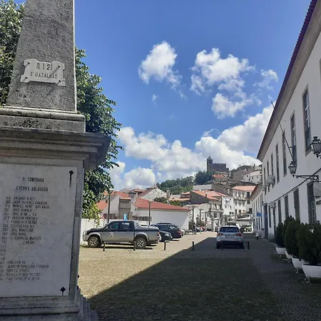 Casa Rustica Com Terraco E Jardim 度假居