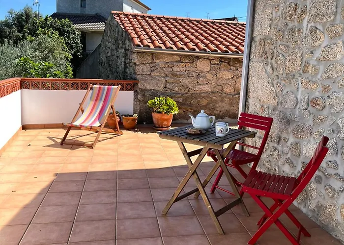 Casa Rustica Com Terraco E Jardim * Aguas (Castelo Branco)
